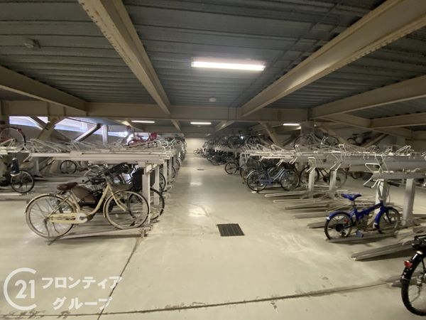 グランフォレスタコート栂・美木多　中古マンション