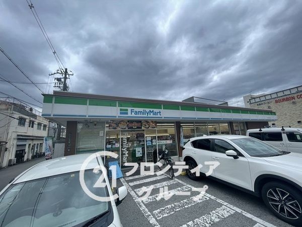 大阪市住吉区万代６丁目の中古一戸建て(ファミリーマート万代六丁目店)