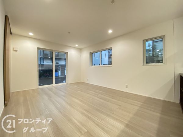堺市堺区大浜中町３丁　新築一戸建て　全1区画