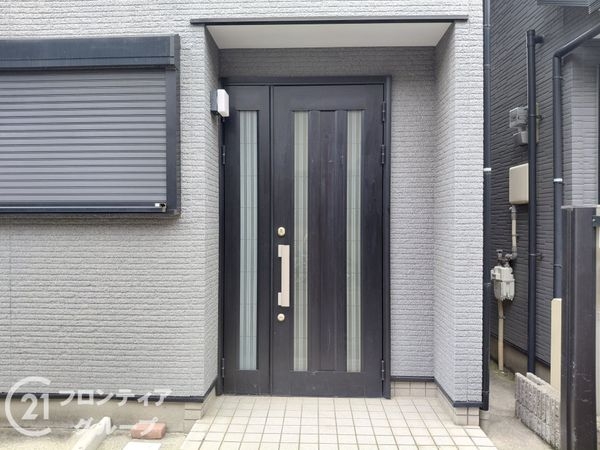 堺市西区上　中古一戸建て