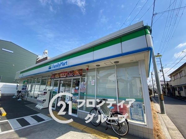 堺市北区東三国ヶ丘町5丁目　新築一戸建て(ファミリーマート堺中長尾町店)