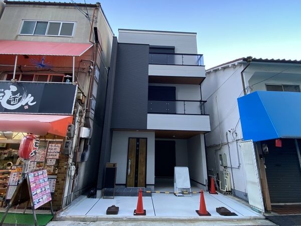 堺市堺区向陵東町３丁　新築一戸建て