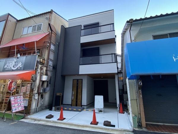 堺市堺区向陵東町３丁　新築一戸建て