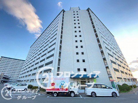 泉北若松台ＡＢ住宅壱号棟　中古マンション