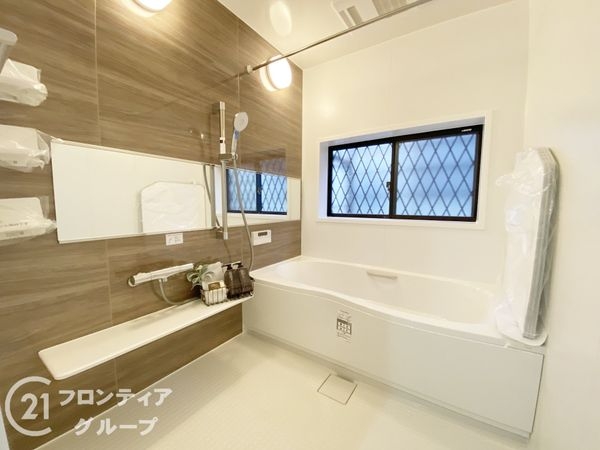 堺市西区堀上緑町２丁　中古一戸建て