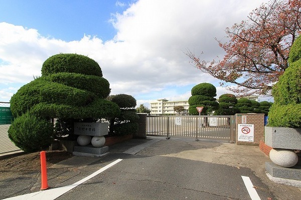 北九州市八幡西区小鷺田町の新築一戸建(北九州市立引野中学校)