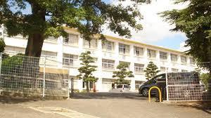 直方市大字感田の中古一戸建て(直方市立感田小学校)