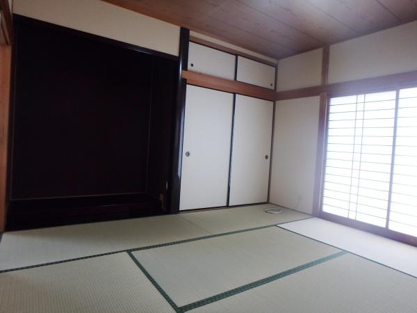 直方市大字植木の中古一戸建て