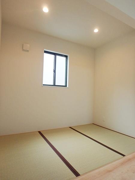 中間市中間１丁目の新築一戸建