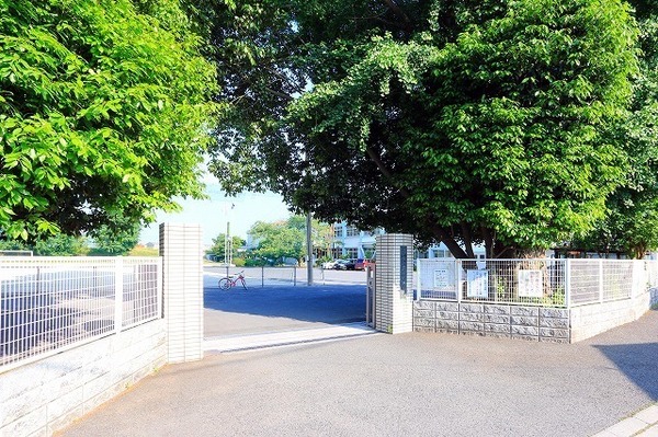 直方市溝堀2丁目の中古一戸建て(直方市立直方南小学校)