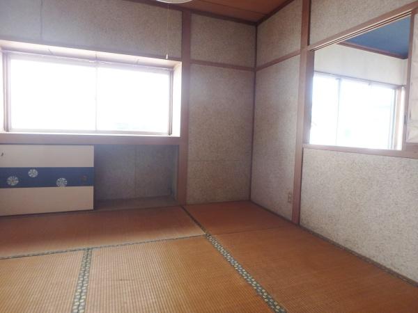 直方市溝堀２丁目の中古一戸建て