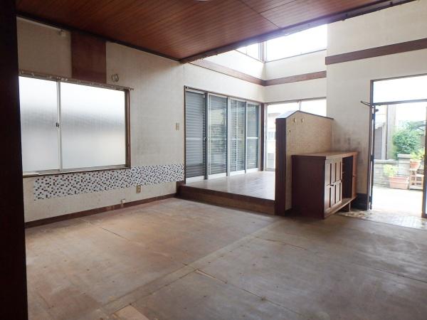 直方市溝堀２丁目の中古一戸建