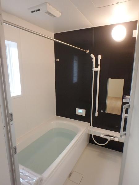 北九州市八幡西区高江3丁目の新築一戸建(バス)