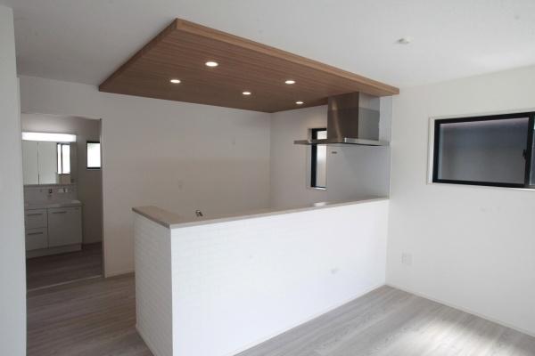 北九州市八幡西区町上津役西1丁目の新築一戸建(キッチン)