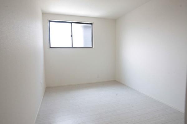 北九州市八幡西区町上津役西1丁目の新築一戸建(洋室)