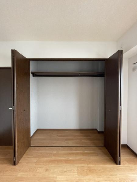 プリアデス木屋瀬　406号