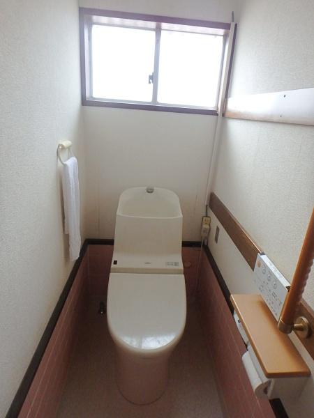 直方市大字上新入の中古一戸建て