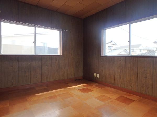 直方市大字上新入の中古一戸建て