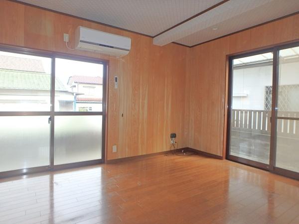 直方市大字上新入の中古一戸建て
