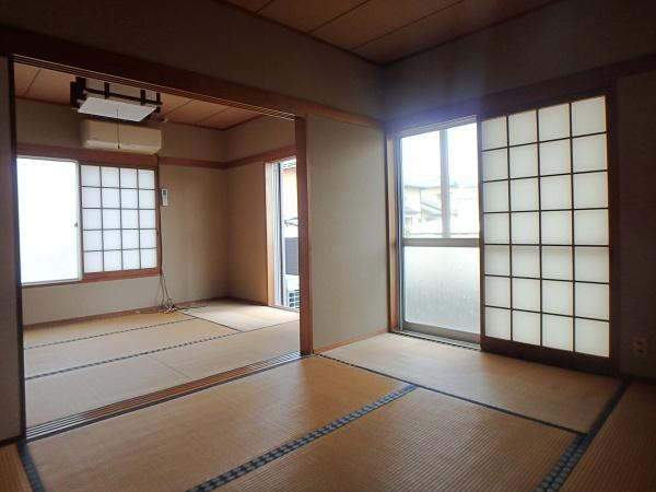直方市大字上新入の中古一戸建て