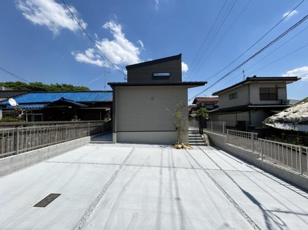 飯塚市上三緒の新築一戸建
