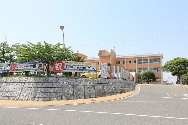 遠賀郡芦屋町西浜町の新築一戸建(芦屋町立芦屋中学校)