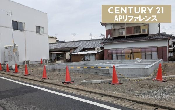 中間市東中間３丁目の新築一戸建