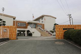 直方市大字下新入の土地(直方市立植木中学校)