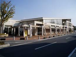 直方市神正町の土地(直方市立図書館)