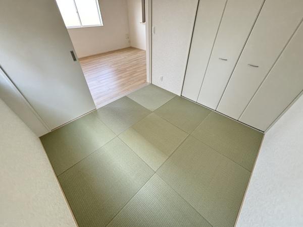 東近江市中野町第２－２号棟　新築分譲住宅