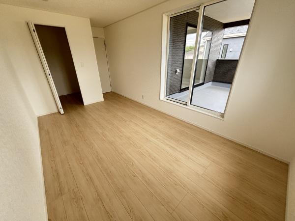 東近江市中野町第２－２号棟　新築分譲住宅