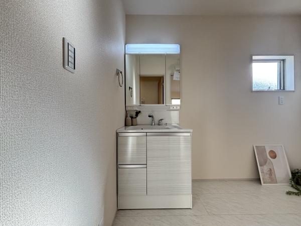 長浜市新庄寺町６期５号棟　新築分譲住宅