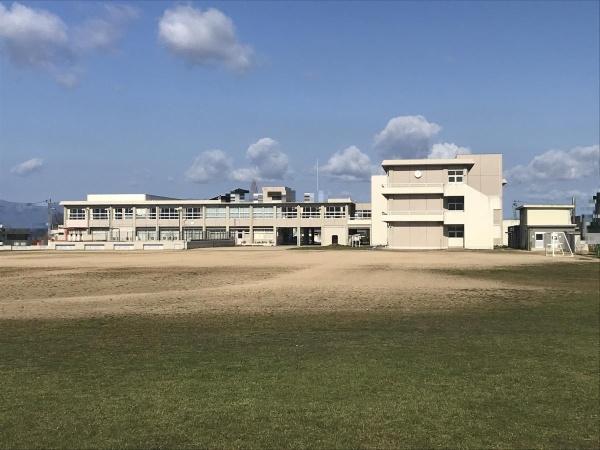東近江市乙女浜町の中古一戸建て(東近江市立能登川東小学校)