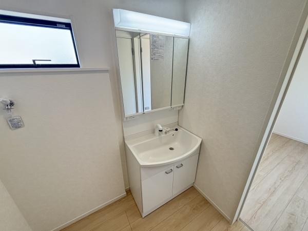 彦根市後三条町第８－１号棟　新築分譲住宅