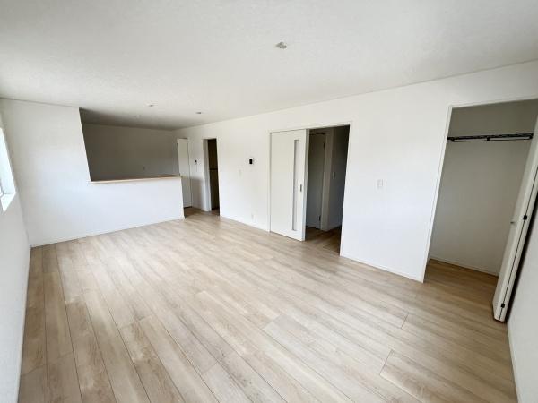 湖南市石部東第６　新築分譲住宅