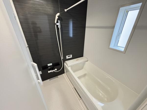 湖南市石部東第６　新築分譲住宅