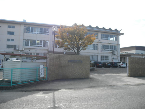 近江八幡市中小森町の土地(近江八幡市立八幡西中学校)