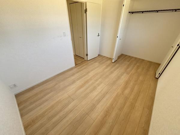 愛荘町山川原第２－２号棟　新築分譲住宅