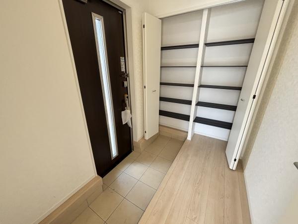 愛荘町山川原第２－３号棟　新築分譲住宅