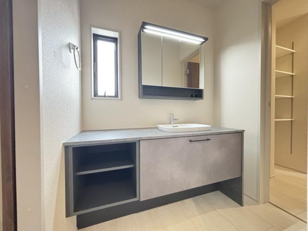 彦根市川瀬馬場町９期２号棟　新築分譲住宅
