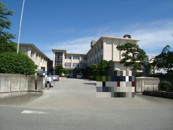 彦根市日夏町の土地(彦根市立城陽小学校)