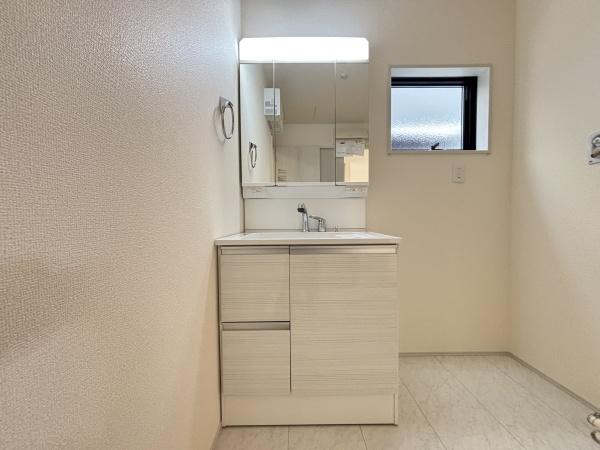 東近江市沖野２丁目４期１号棟　新築分譲住宅