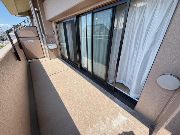 アリスト彦根城町