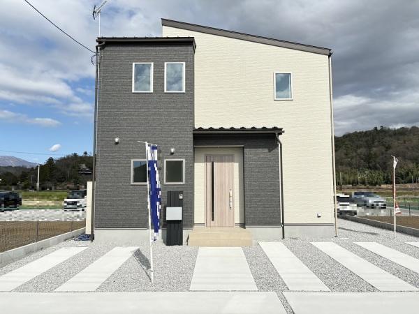 米原市岩脇　新築分譲住宅