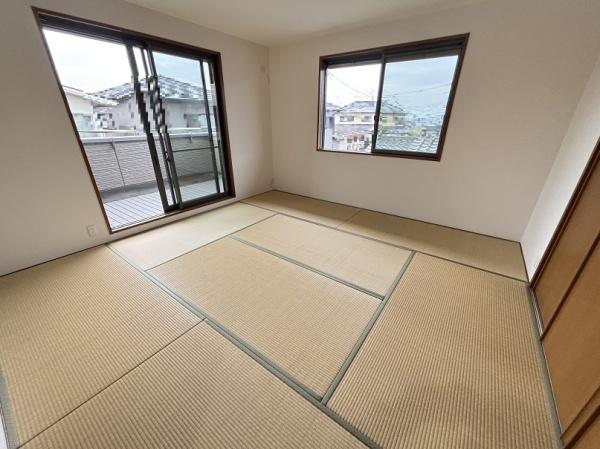 東近江市沖野２丁目の中古一戸建て