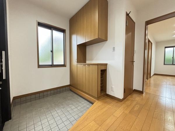 東近江市沖野２丁目の中古一戸建て