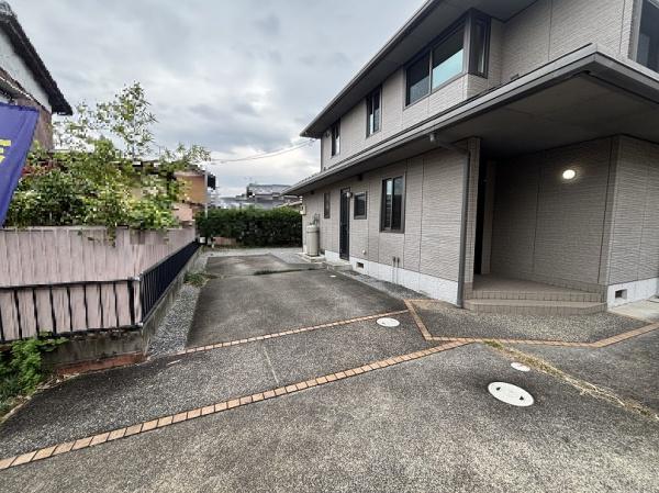 東近江市沖野２丁目の中古一戸建て