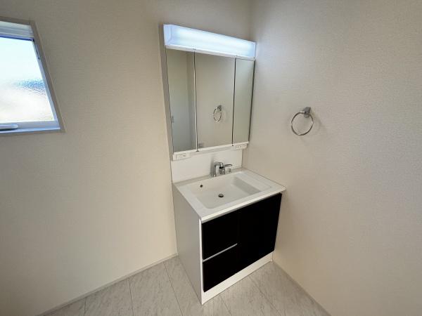 甲良町尼子２号棟　新築分譲住宅