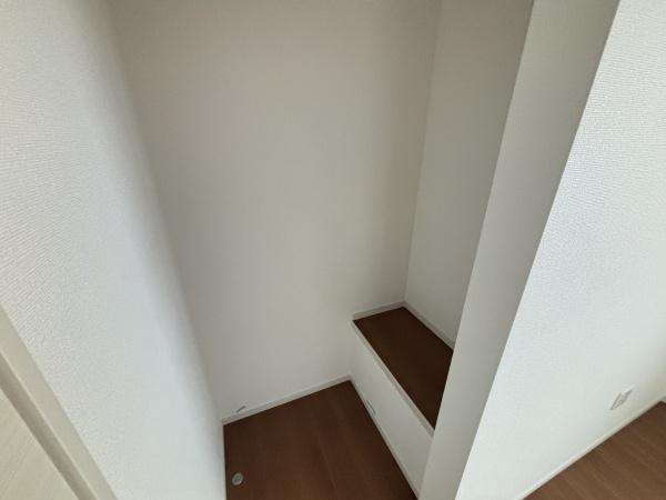東近江市猪子町　新築分譲住宅