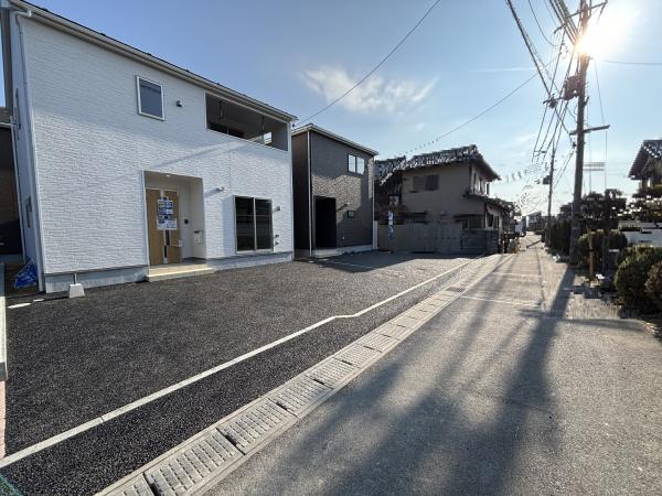 東近江市躰光寺町第２－２号棟　新築分譲住宅